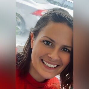 Meet your Posher, Sheena